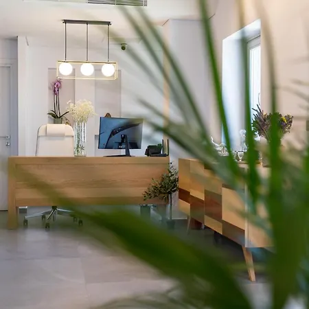 Armantanis Luxury 3*