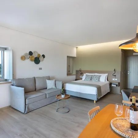 Armantanis Luxury