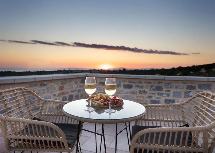 Armantanis Luxury 3*