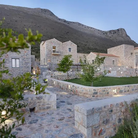 Armantanis Luxury 3*