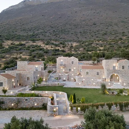 Armantanis Luxury 3*
