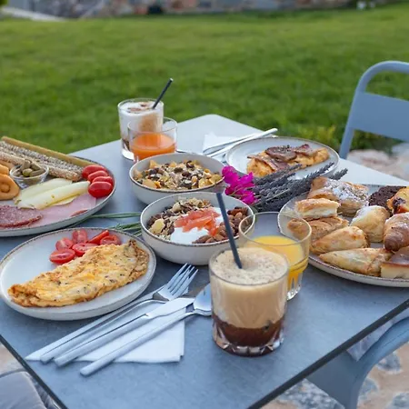 فندق Armantanis Luxury 3*