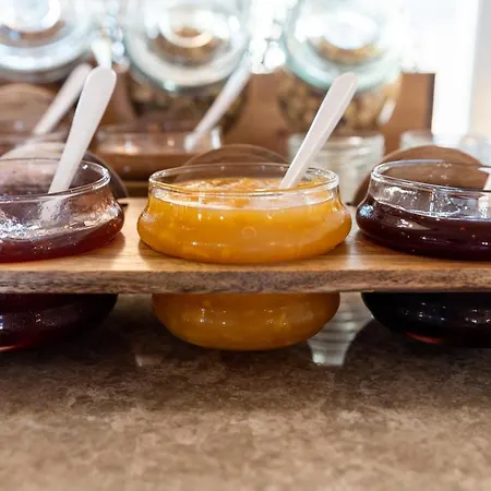 Armantanis Luxury فندق