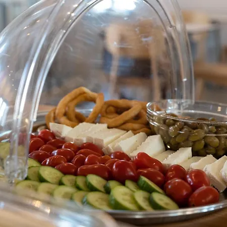 Armantanis Luxury 3* أريبوليس