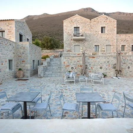 Armantanis Luxury Hotel 3*
