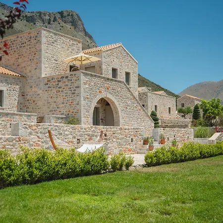 Armantanis Luxury Hotel