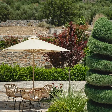 Armantanis Luxury Hotel 3*