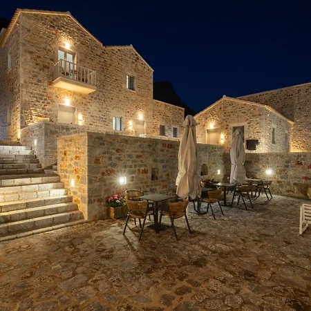 Armantanis Luxury Hotel