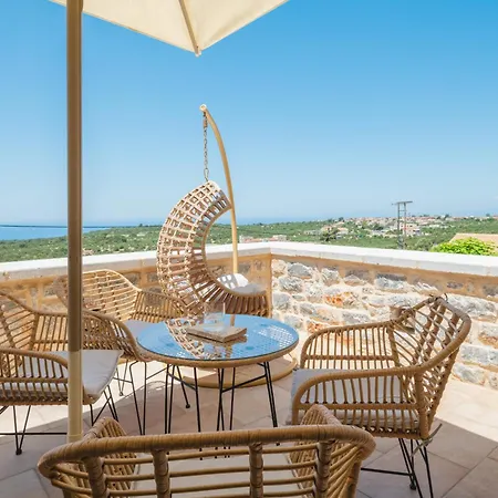 Armantanis Luxury 3*