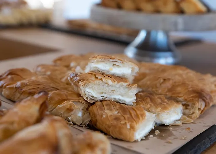 Armantanis Luxury 3*