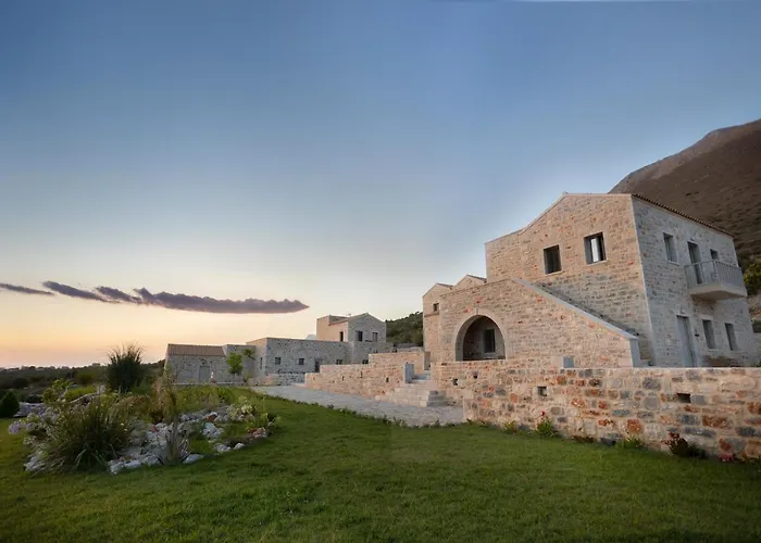 Armantanis Luxury 3*